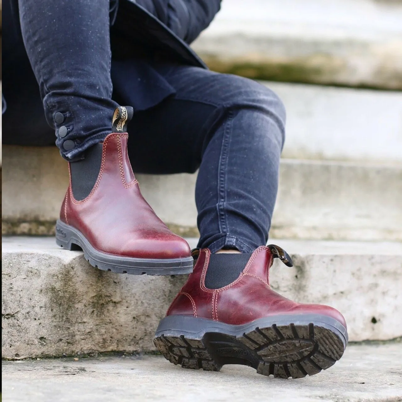 Blundstone Women's Classic 550 Chelsea Boot - Redwood