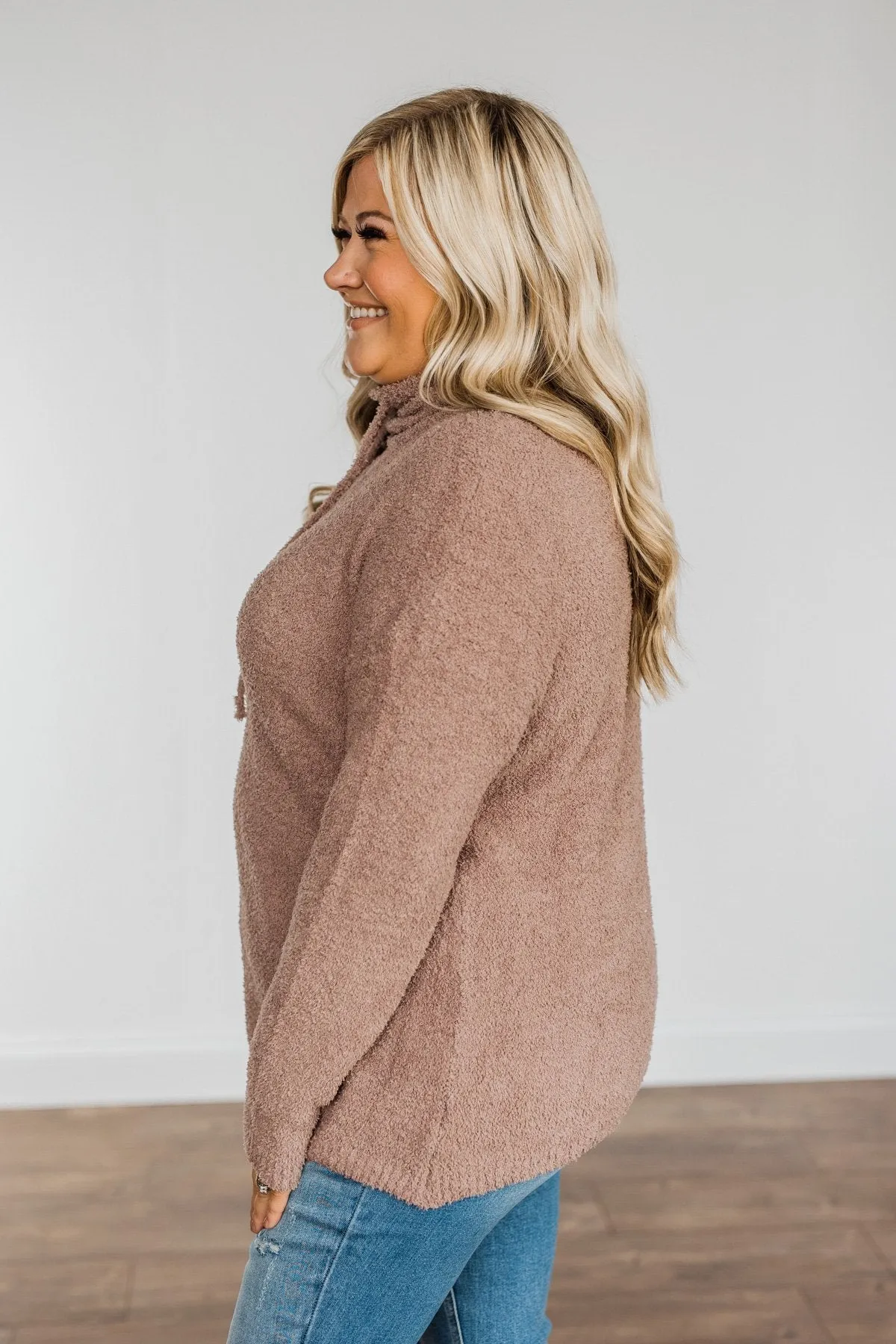 Cabin Cuddles Pullover Top- Mocha