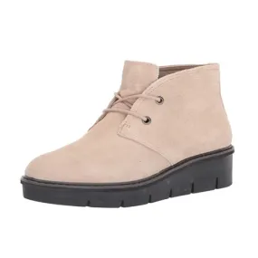 Clarks Women's Airabell Ankle Boot Light Taupe Suede