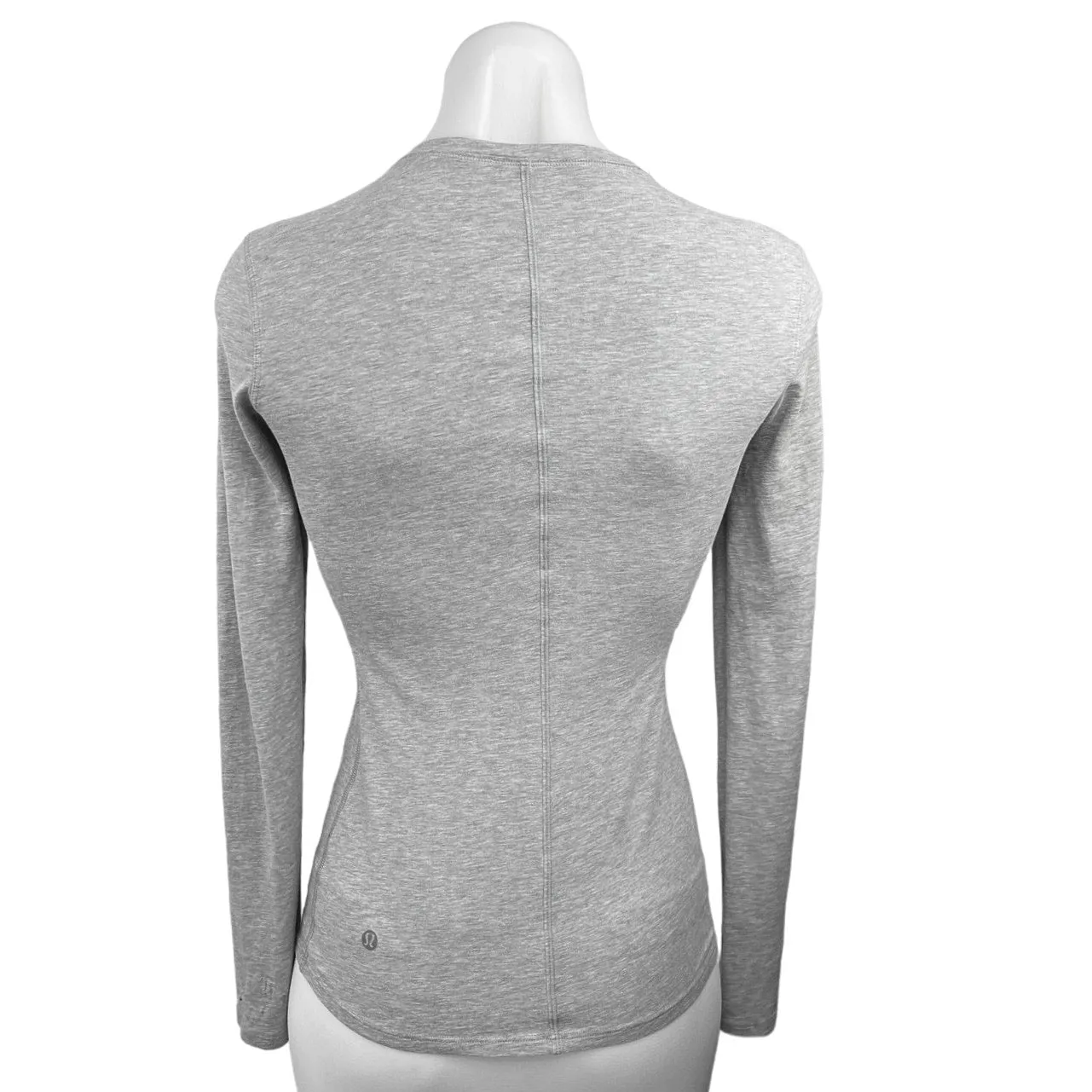 Lululemon Women's Gray Long Sleeve Crew Neck Pullover Athletic T-Shirt Top Sz S