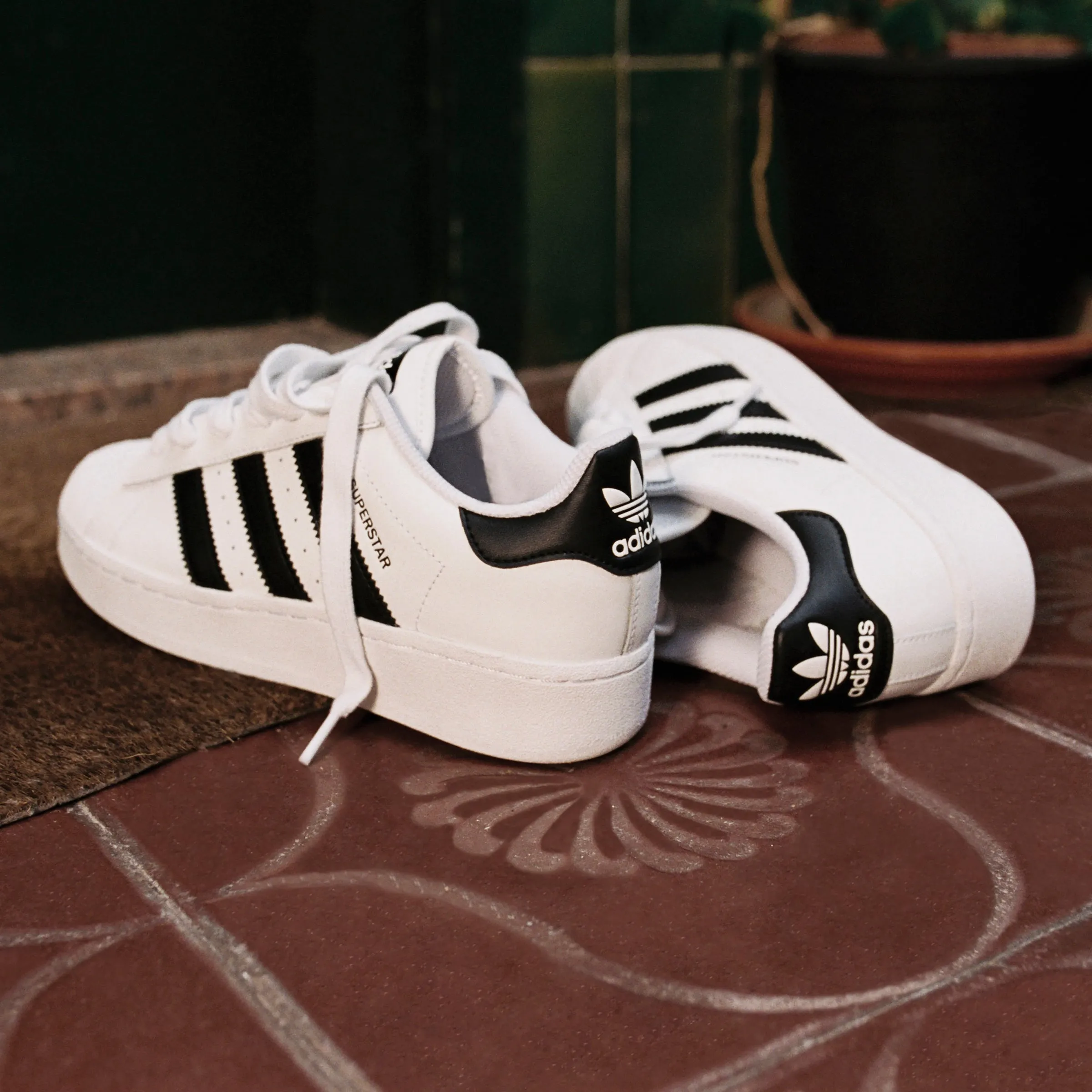 Men's adidas Originals Superstar XLG Shoes White