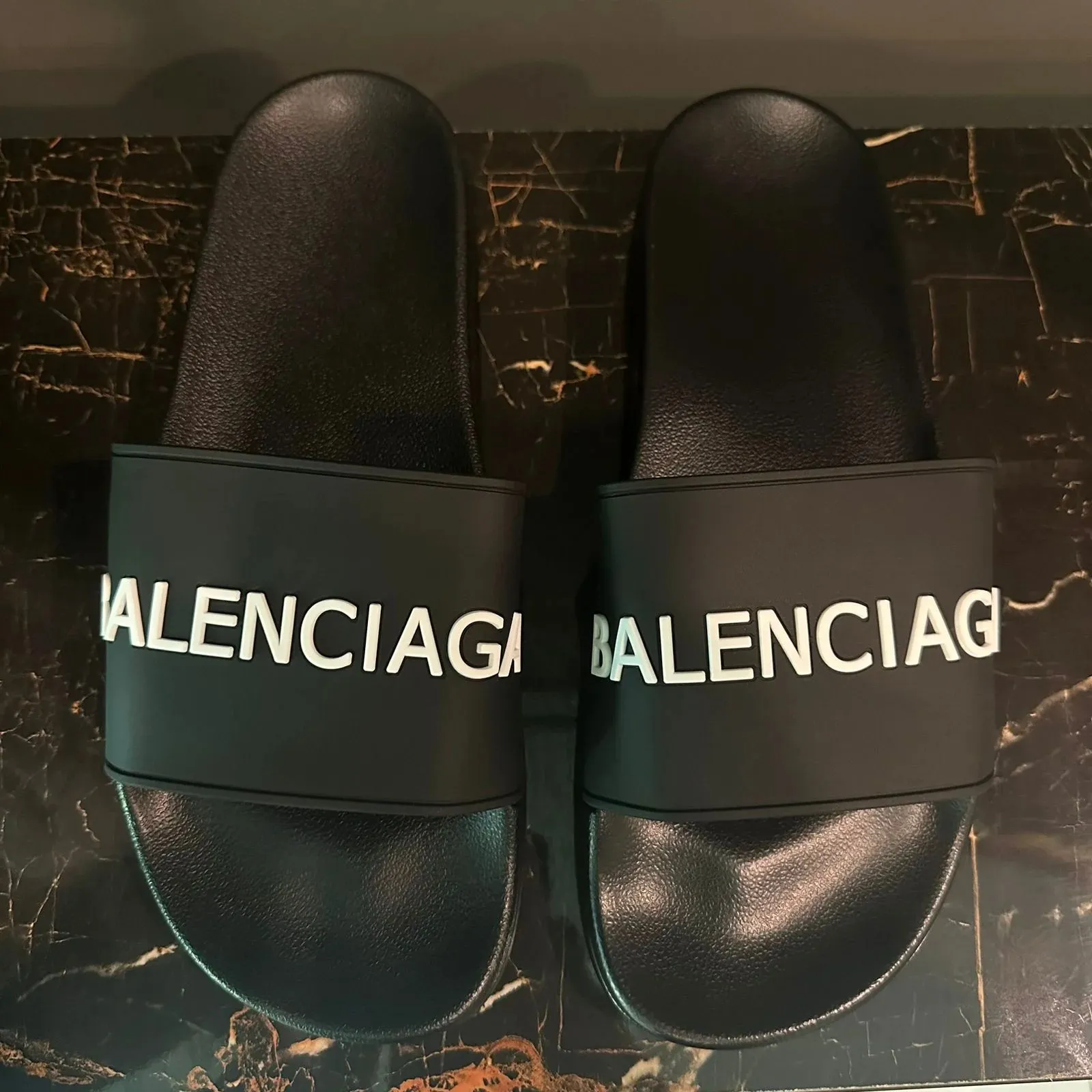 MONCLER BLACK AND WHITE SLIPPER