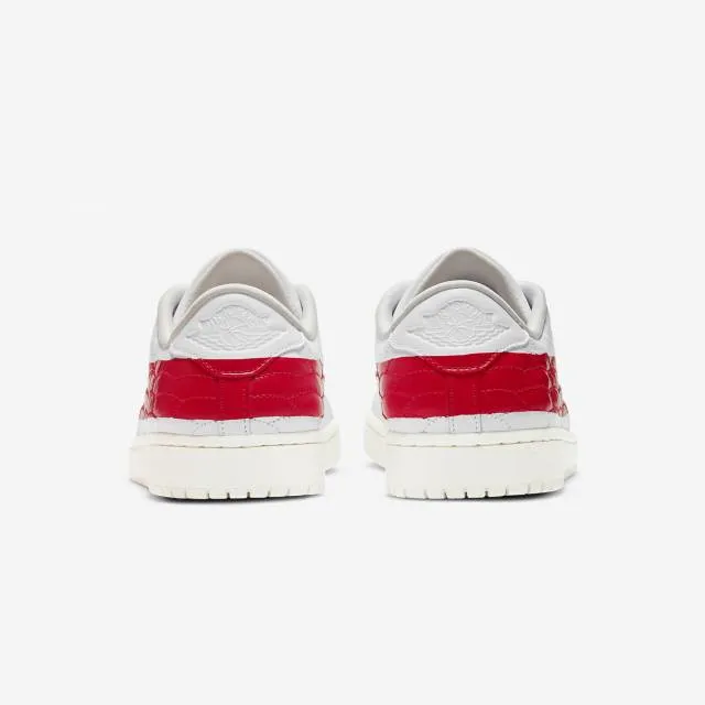 Nike Air Jordan 1 Centre Court (Banned/ White Sail/ Univ...