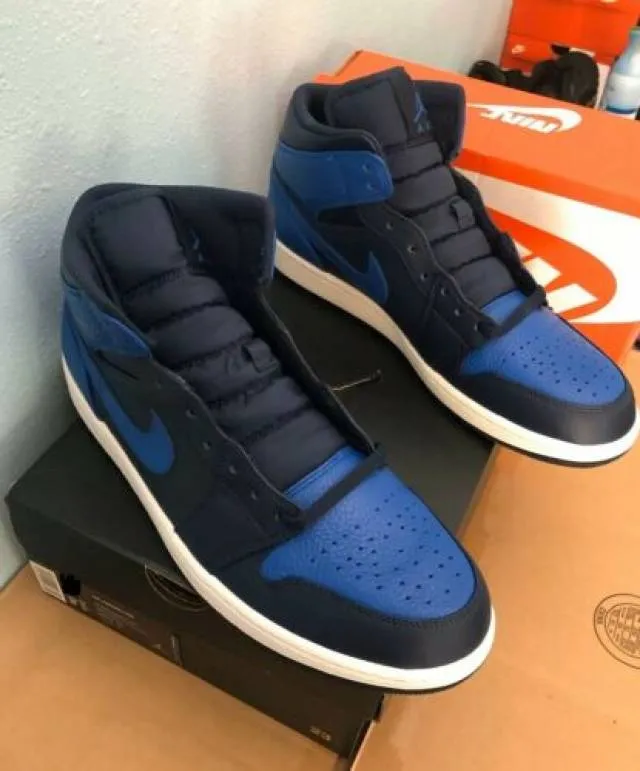 Nike Air Jordan 1 Mid Obsidian Black Game Royal Blue Men...