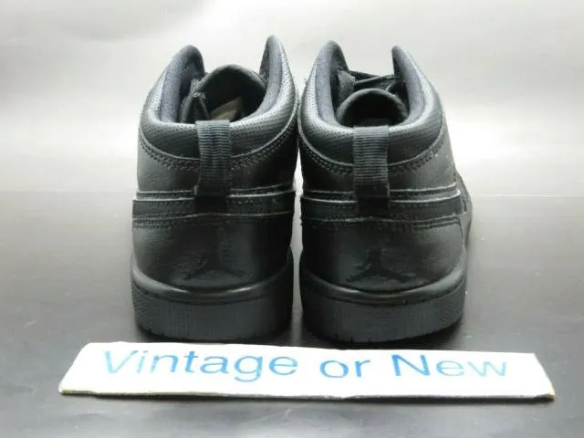 Nike Air Jordan I 1 Mid Triple Black 2015 BP Preschool 6...