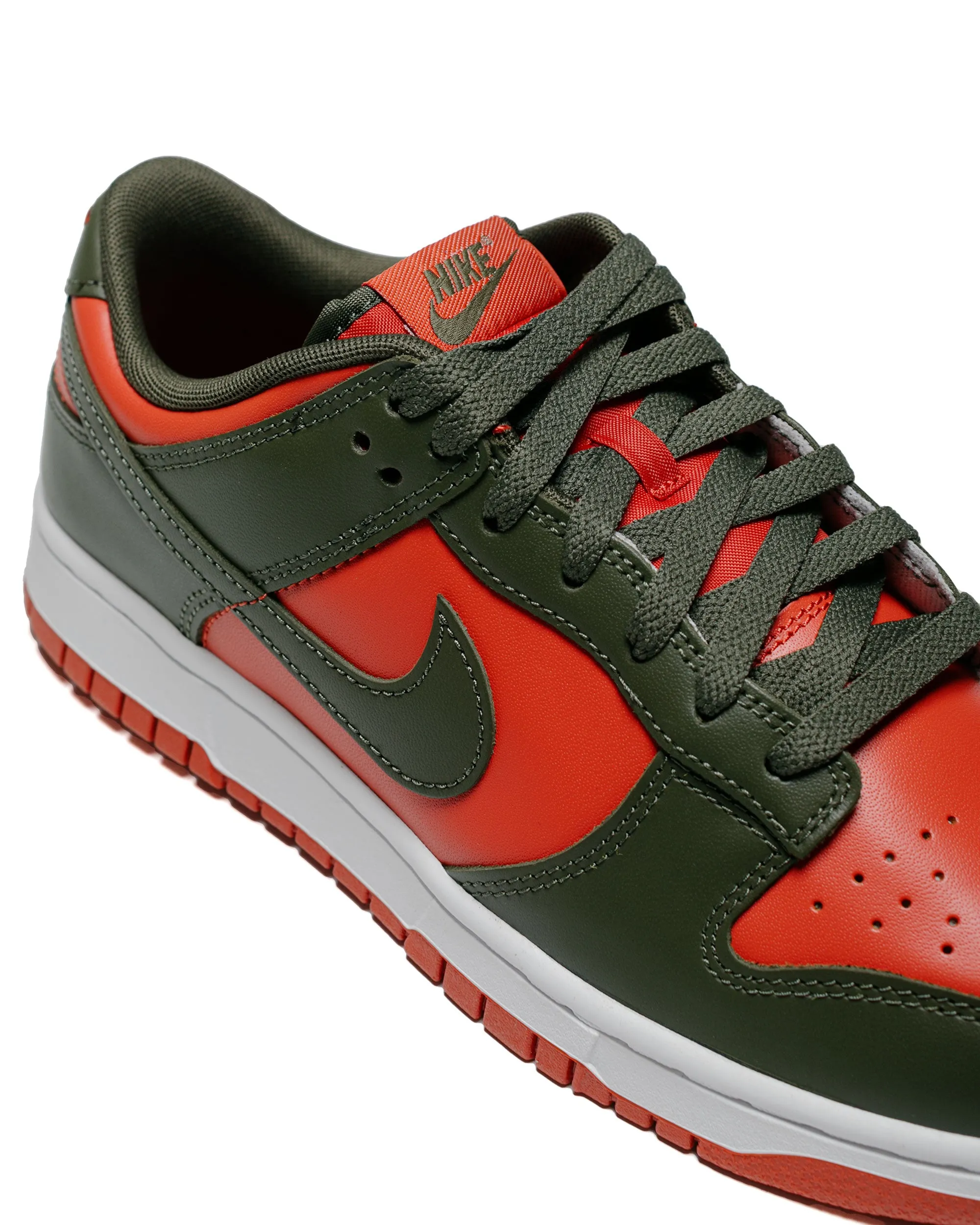 Nike Dunk Low Retro BTTYS Mystic Red/Cargo Khaki