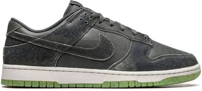 Nike Dunk Low Retro PRM 