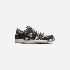 NIKE  NIKE SB DUNK LOW TRAVIS SCOTT (REGULAR BOX)