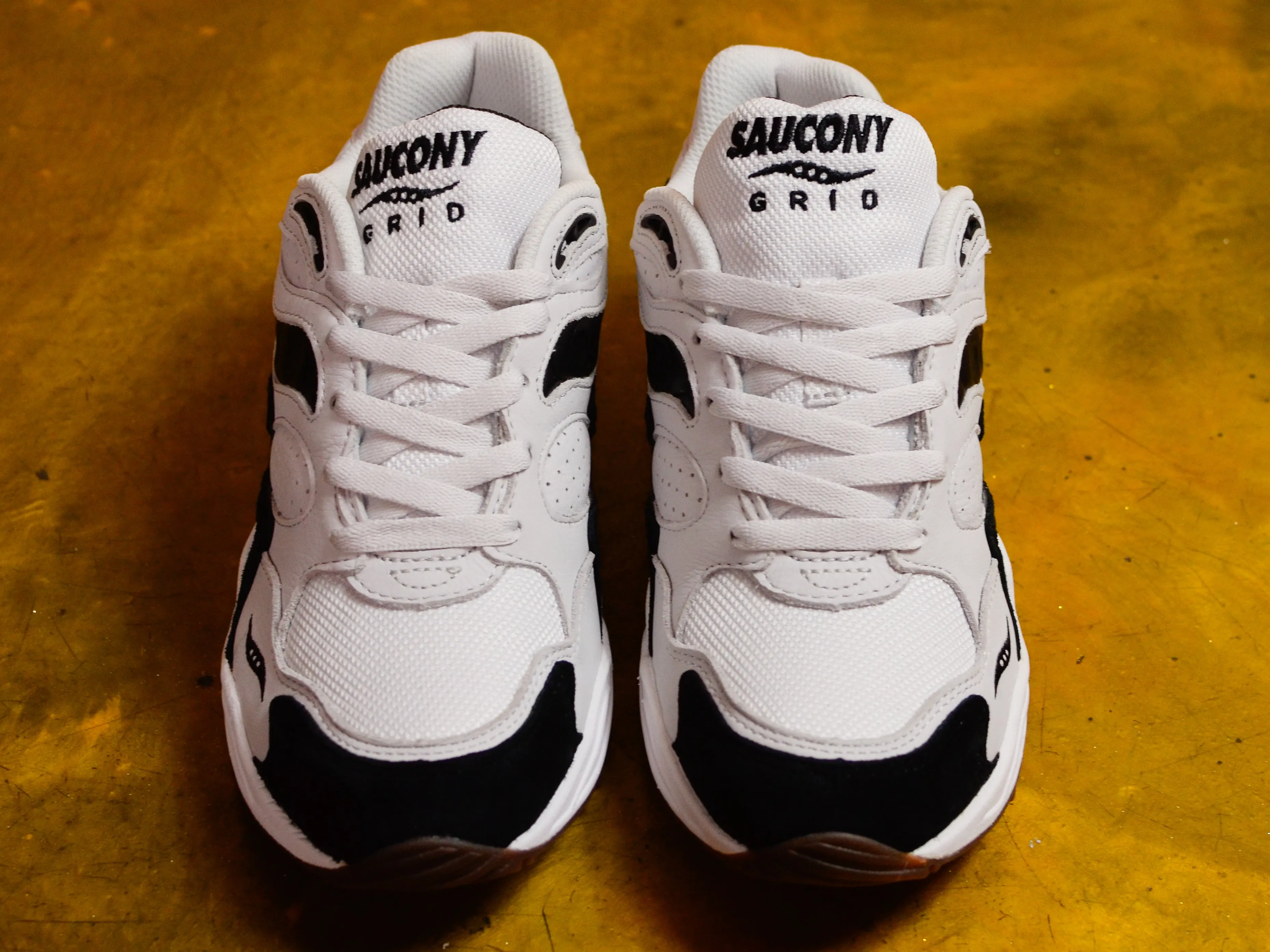 Saucony Grid Shadow 2 - Grey / Black